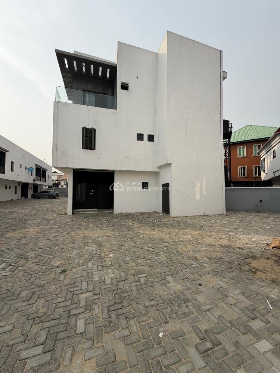 4bedroom Semi Detached Duplex, Ikota, Lekki, Lagos, Semi-detached Duplex for Sale