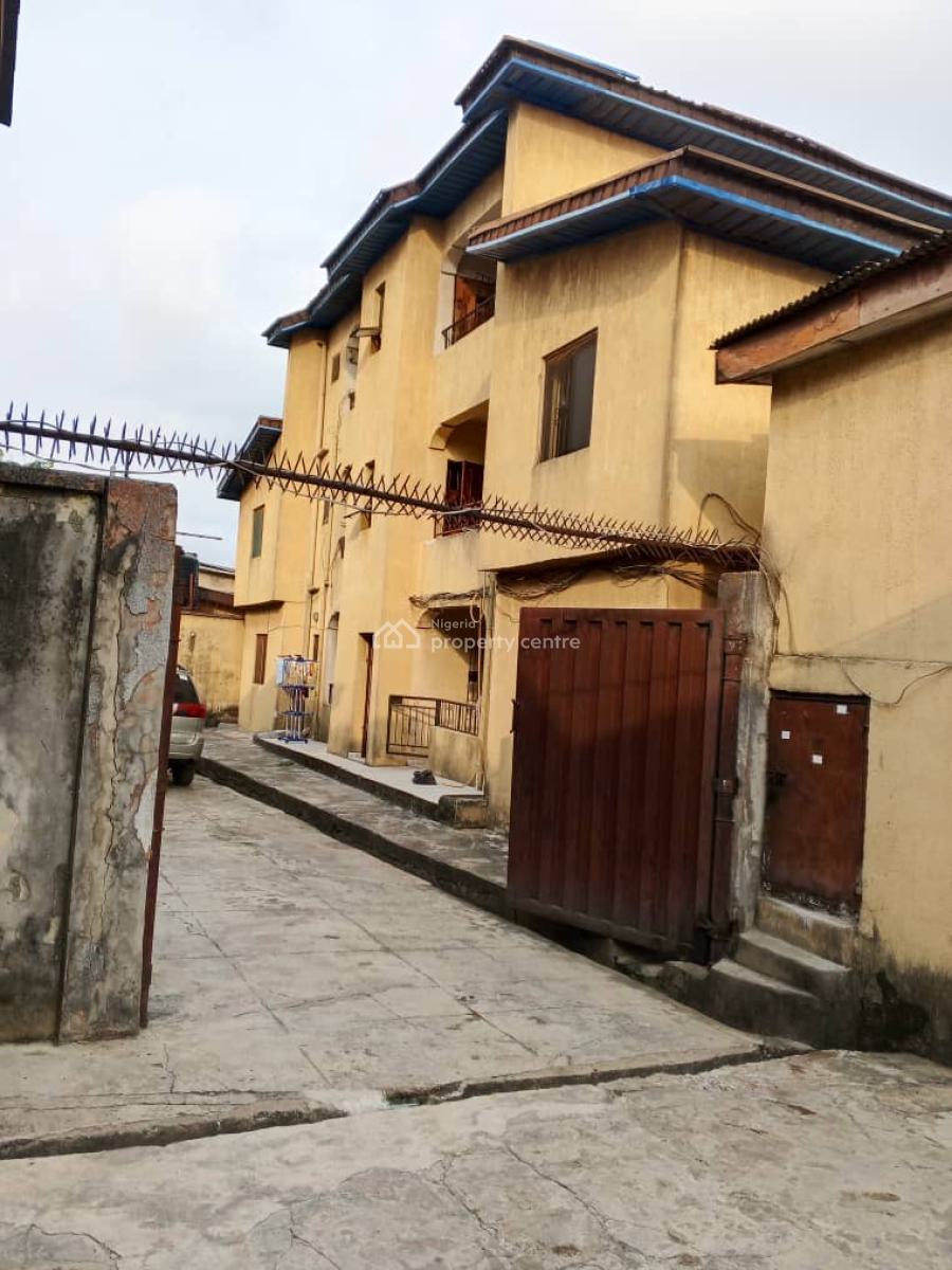 2 Bedrooms Apartment, Oke Afa, Isolo, Lagos, Flat / Apartment for Sale