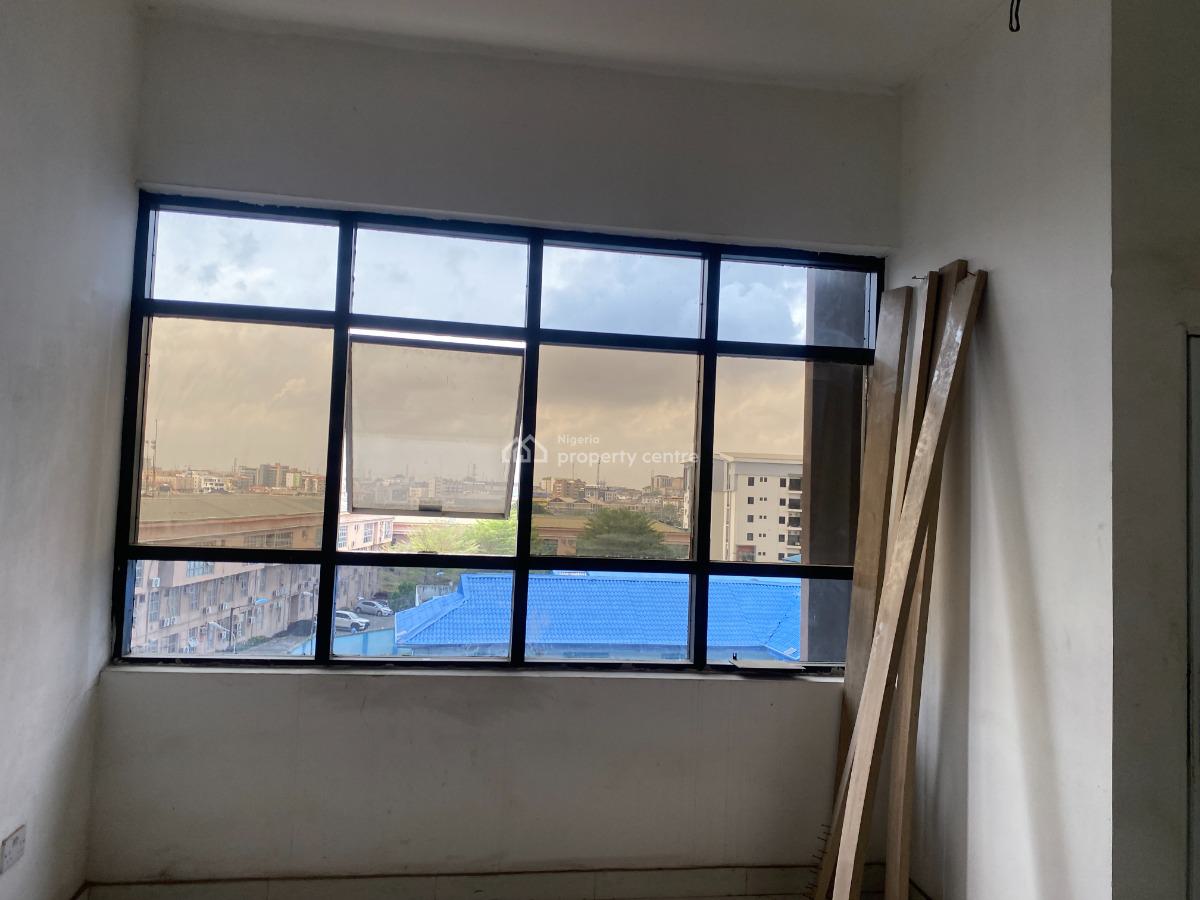 Serene Office Space Measuring 31 Sqm, Ikeja Shopping Mall, Beside Office of The Surveyor General, Alausa, Ikeja, Lagos, Office Space for Rent