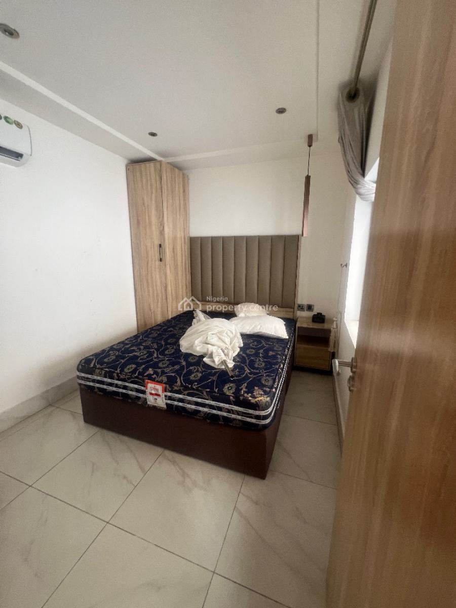 Furnished and Serviced Room and Parlour, Close to Evercare, Lekki Phase 1, Lekki, Lagos, Mini Flat (room and Parlour) for Rent