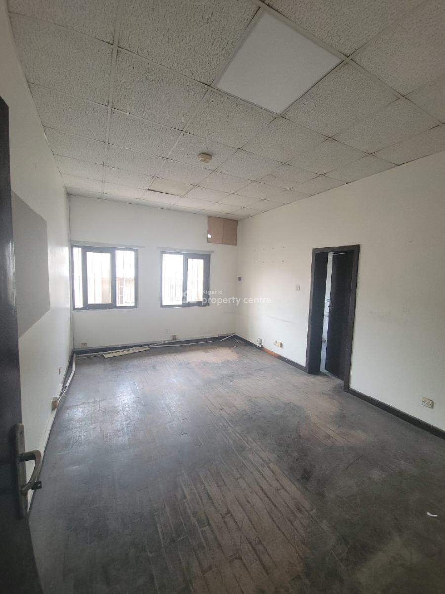 Duplex, Lekki Phase 1, Lekki, Lagos, Semi-detached Duplex for Rent