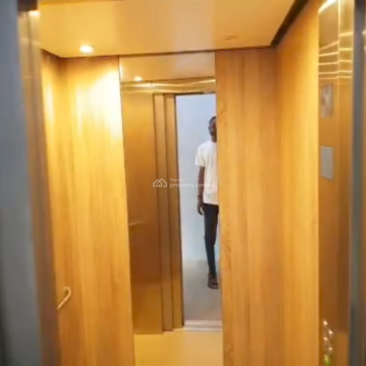 Luxury 3 Bedroom Apartments, Hughes Street, Yaba, Lagos, Flat / Apartment for Sale