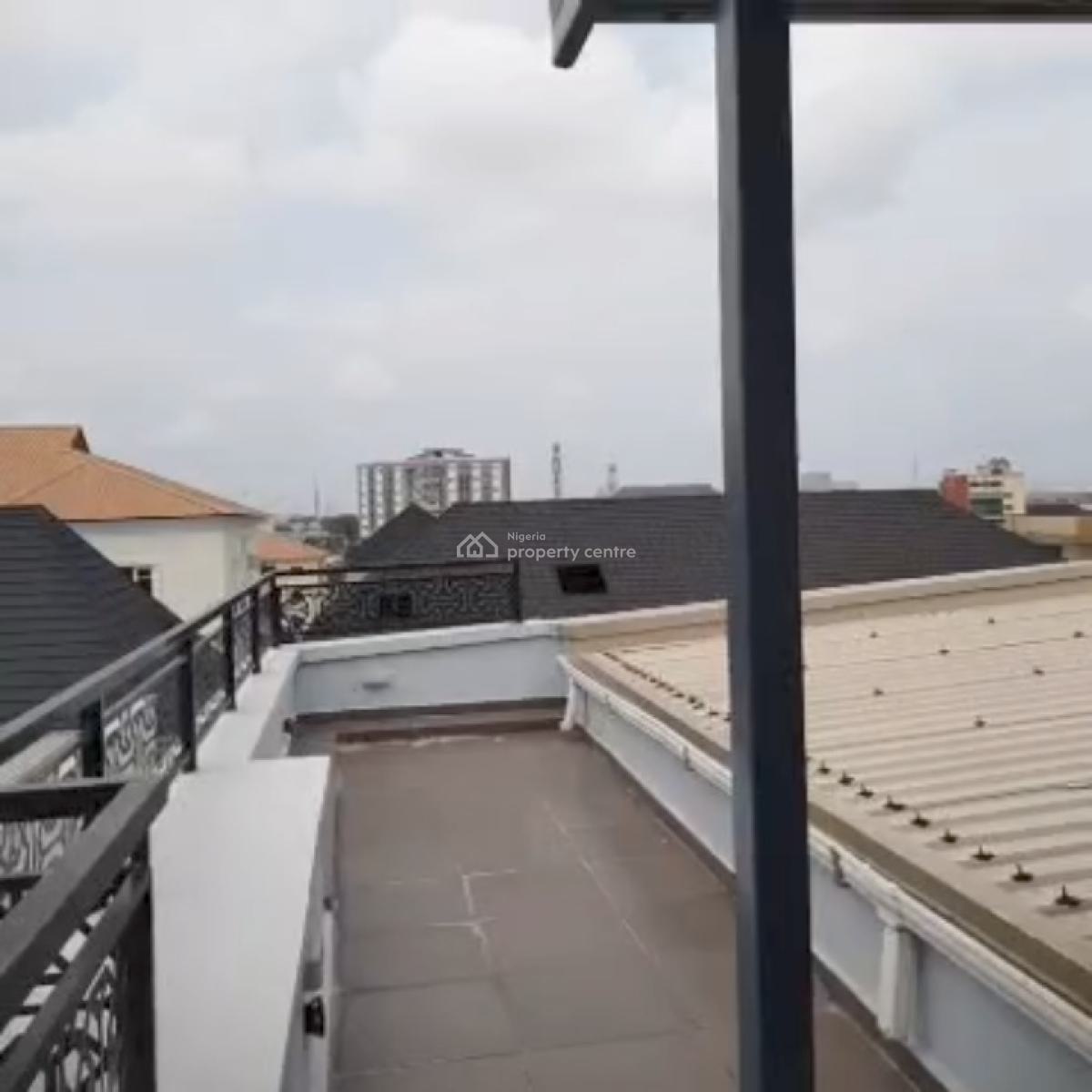 Luxury 3 Bedroom Apartments, Hughes Street, Yaba, Lagos, Flat / Apartment for Sale