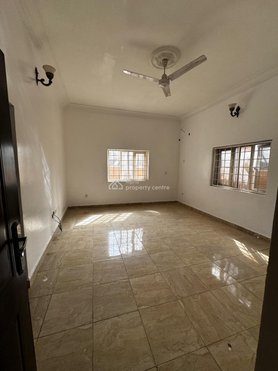 Renovated 3 Bedrooms Flat, Jahi, Abuja, House for Rent