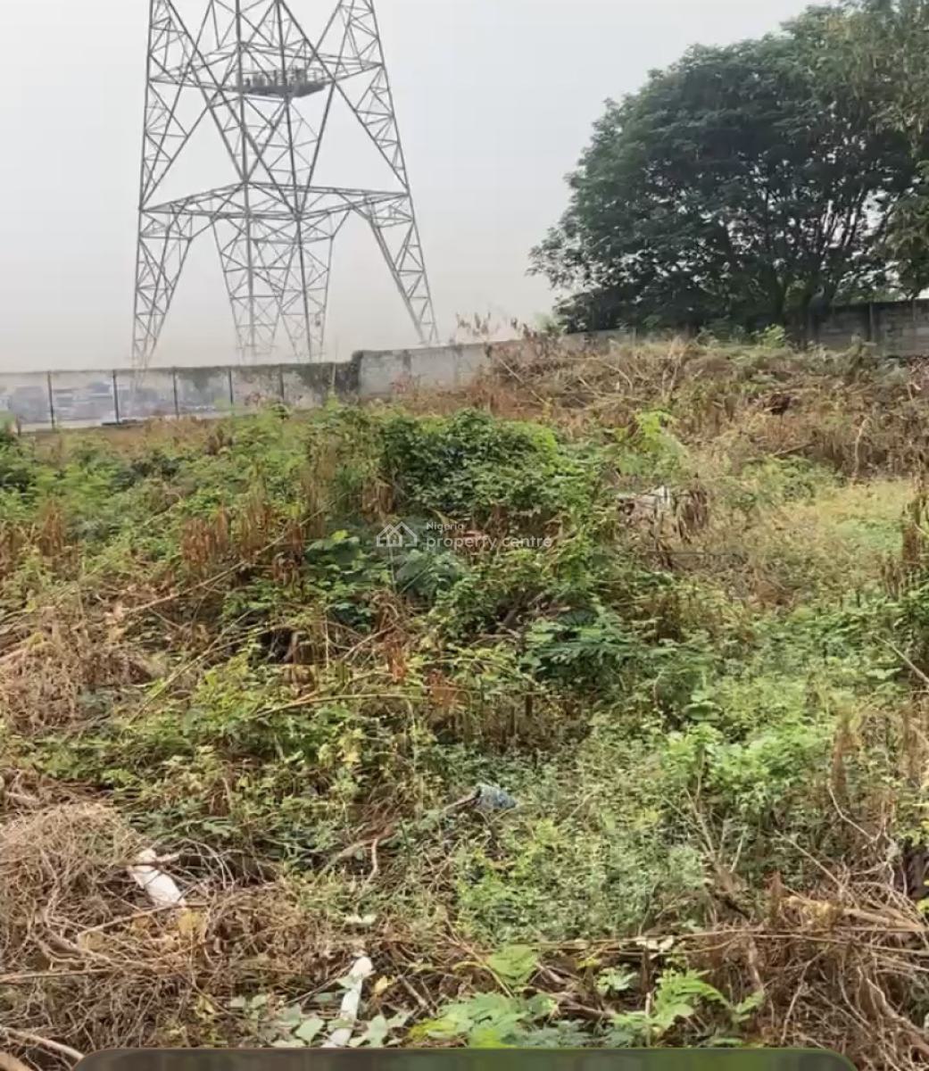 Waterfront Land (residential) Measuring 3500 Sqm(s), Zone J Series, Banana Island, Ikoyi, Lagos, Residential Land for Sale