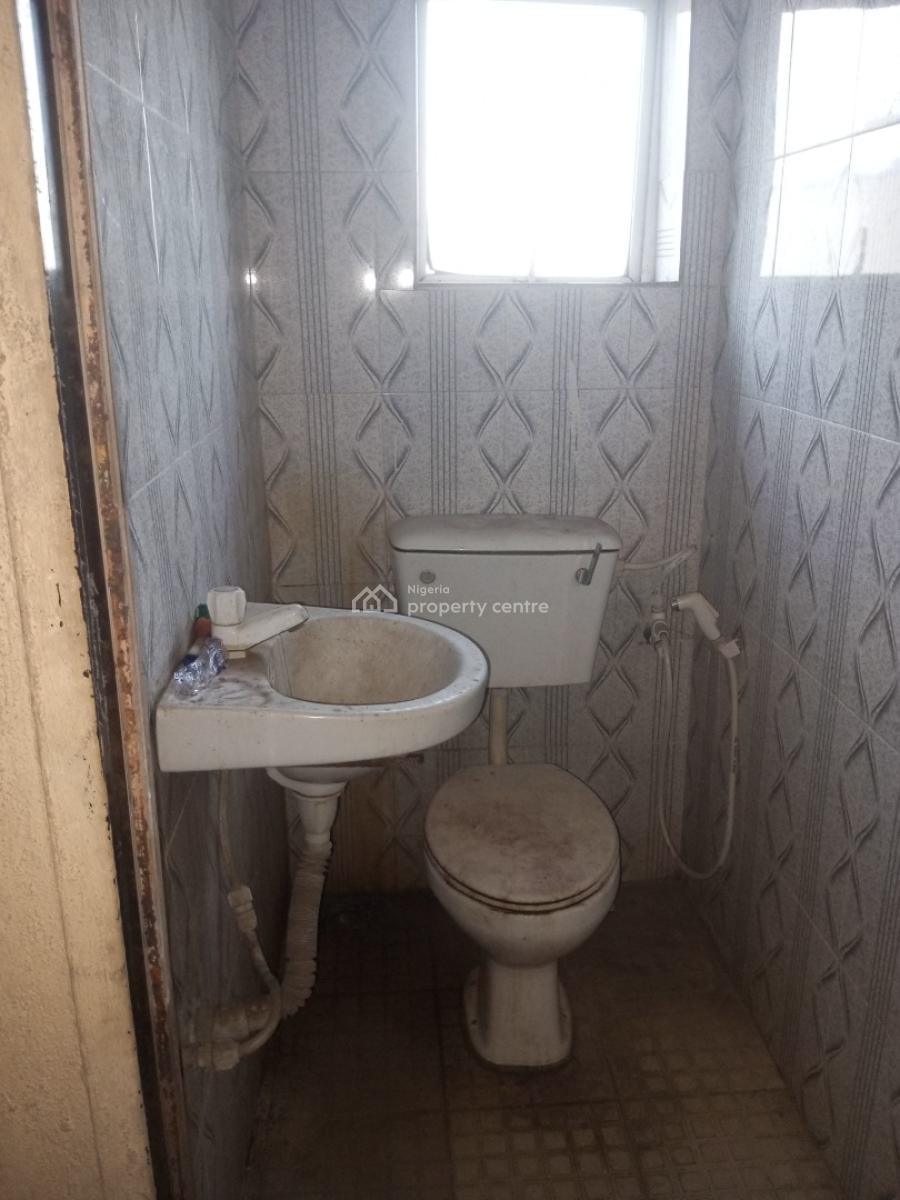 Warehouse, Along Lagos Ibadan Express Way, Ibafo, Ogun State, Obafemi Owode, Ogun, Warehouse for Rent