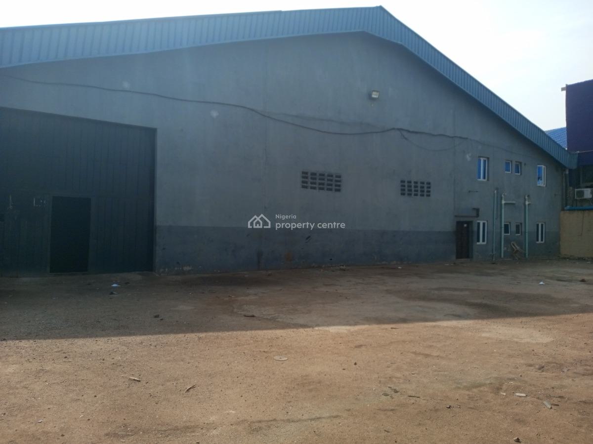 Warehouse, Along Lagos Ibadan Express Way, Ibafo, Ogun State, Obafemi Owode, Ogun, Warehouse for Rent
