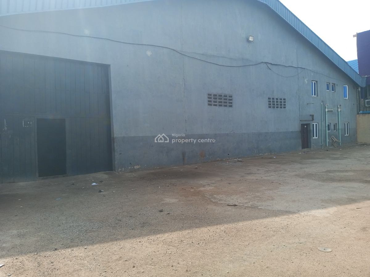 Warehouse, Along Lagos Ibadan Express Way, Ibafo, Ogun State, Obafemi Owode, Ogun, Warehouse for Rent