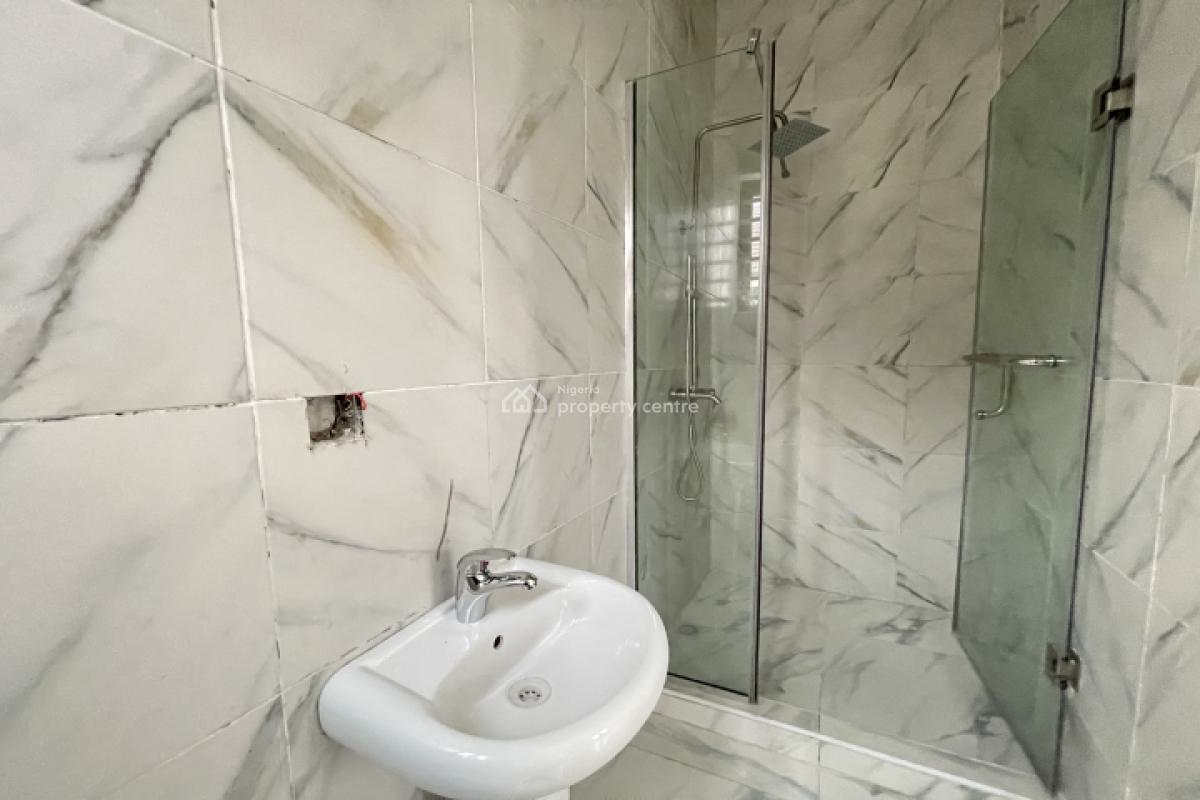 Spacious 4 Bedroom Semi-detached House with Bq, Oral Estate Extension, Lekki, Lagos, Semi-detached Duplex for Rent