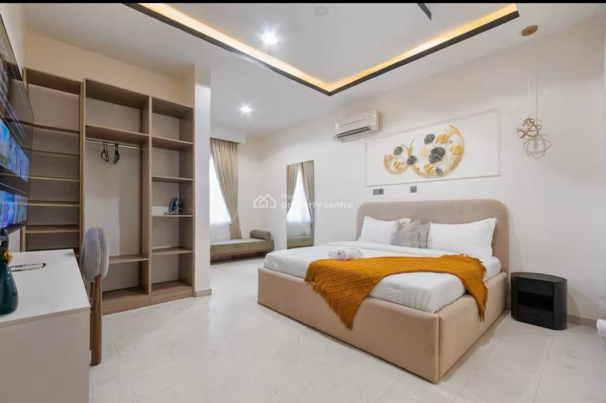 Luxury One Bedroom with Ps4, Lekki Phase 1, Lekki, Lagos, Flat / Apartment Short Let