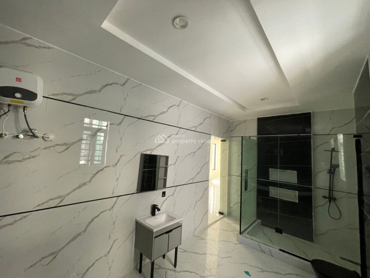 Luxury 5-bedroom Fully Detached Penthouse, Ologolo, Lekki, Lagos, House for Sale