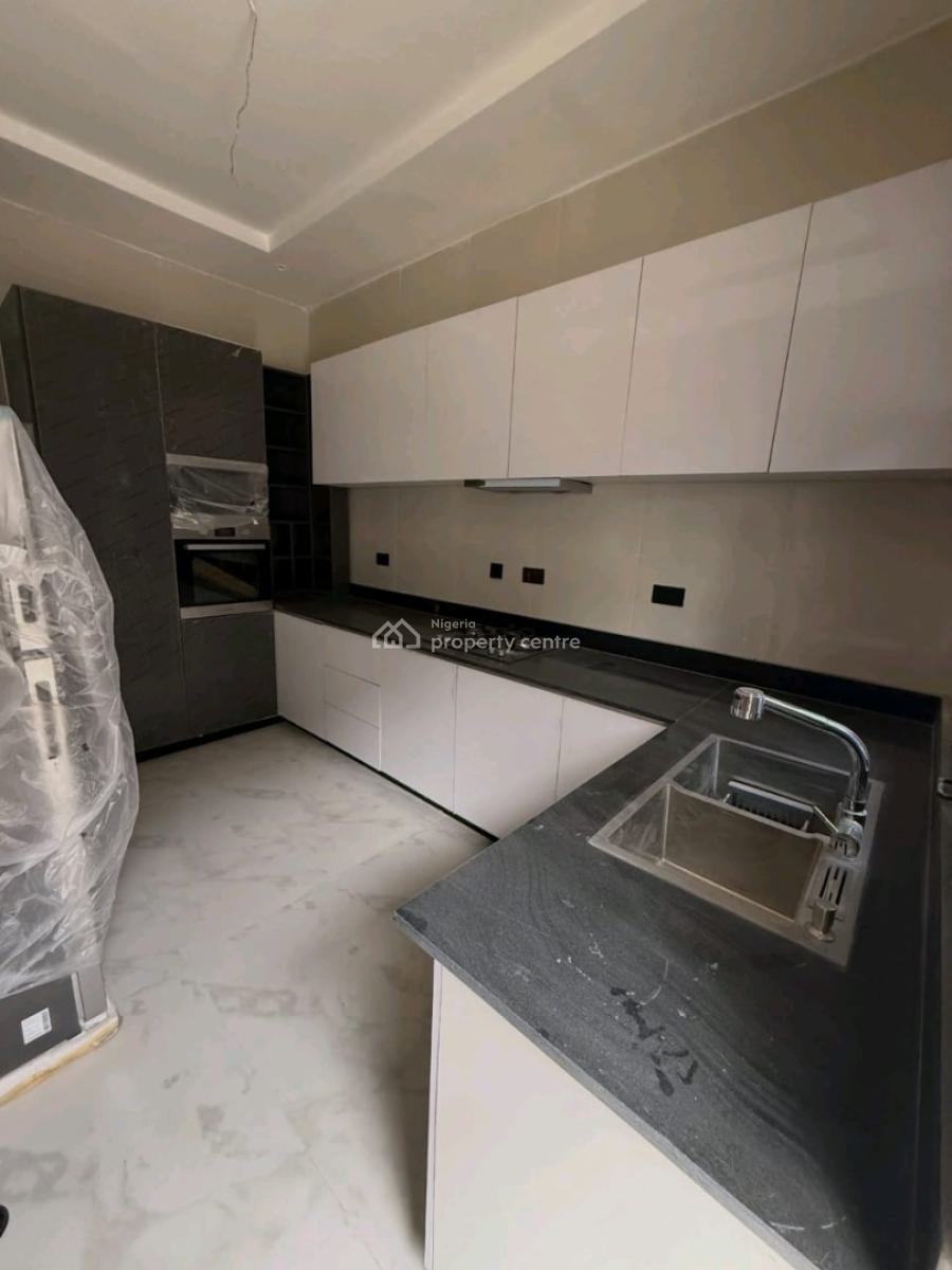 4 Bedrooms Terrace Duplex with Bq, Guzape District, Abuja, Terraced Duplex for Sale