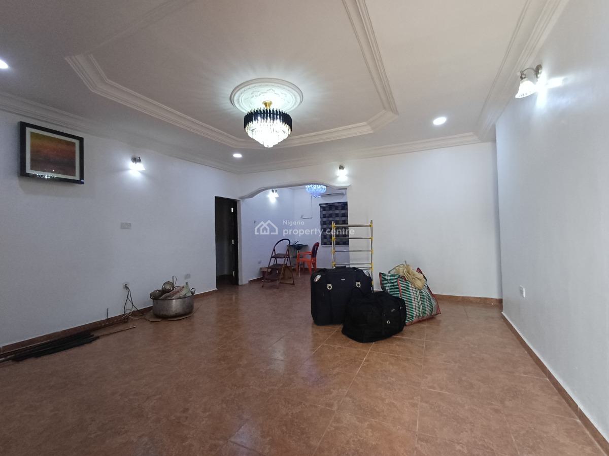 Spacious 4 Bedroom Detached Bungalow in an Estate, Life Camp, Abuja, Detached Bungalow for Rent