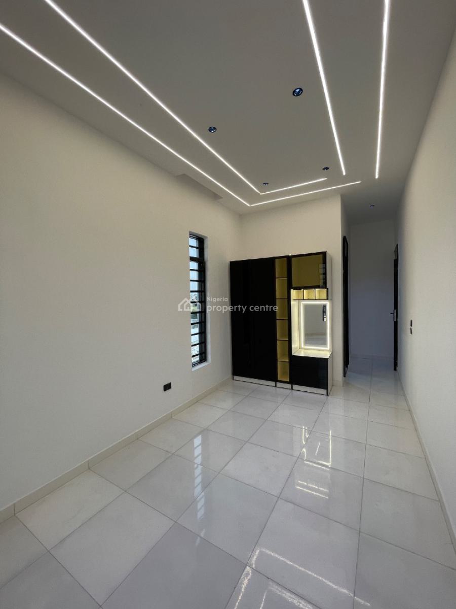 Luxury 5 Bedroom Duplex with Bq , Swimming Pool, Chevron, Lekki, Lagos, Detached Duplex for Sale