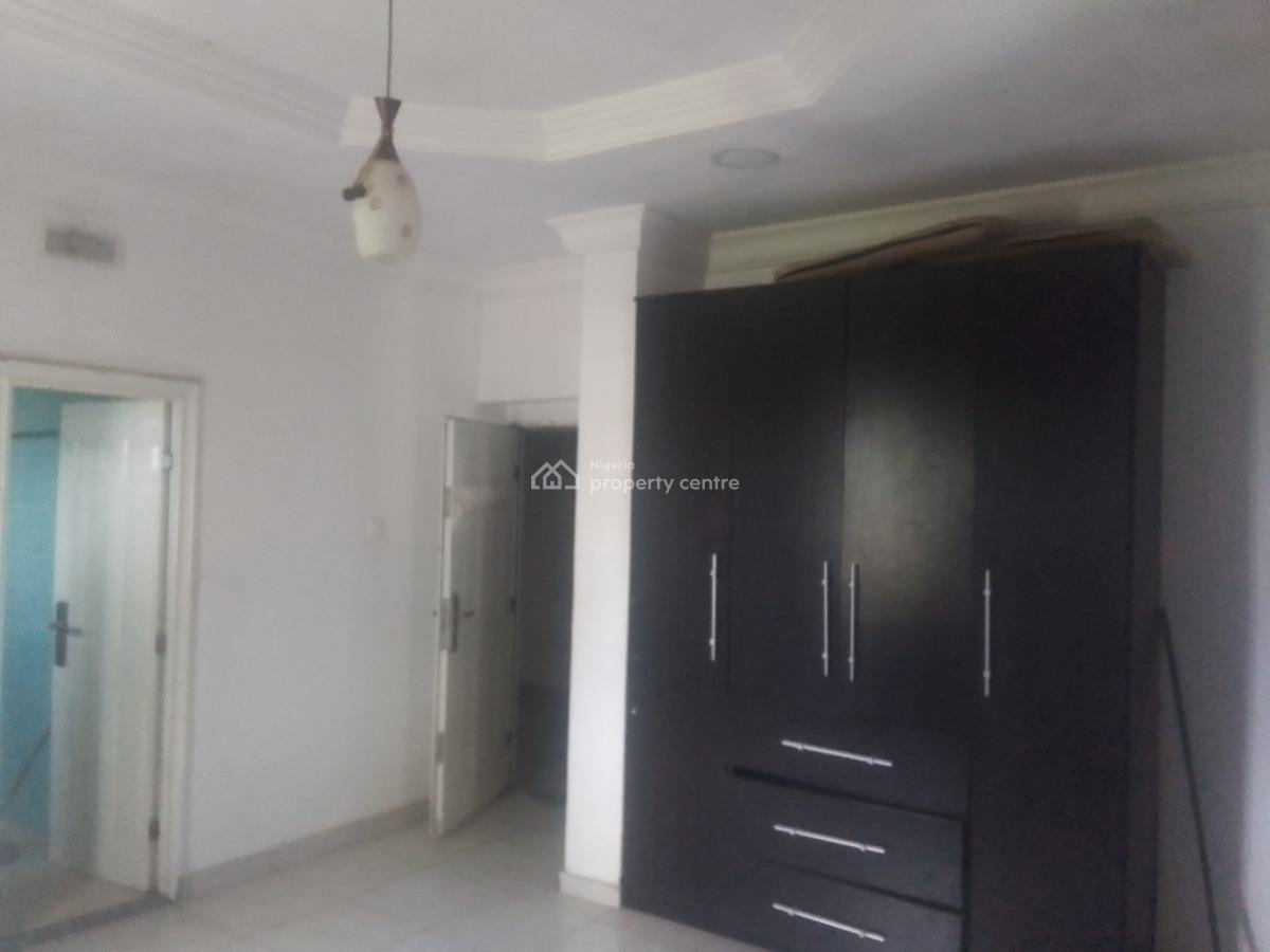 Spacious Luxury Shared Apartment with Excellent Features, Pero Rd, Ogombo, Ajah, Lagos, Flat / Apartment for Rent