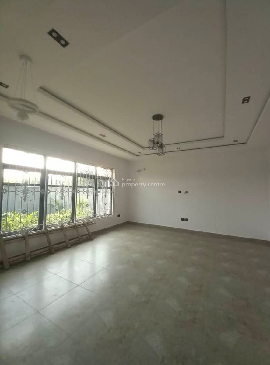 3 Bedroom Flat in a Lovely Environment, Monastery Road, Sangotedo, Ajah, Lagos, Flat / Apartment for Rent