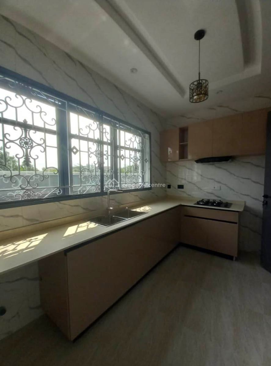 3 Bedroom Flat in a Lovely Environment, Monastery Road, Sangotedo, Ajah, Lagos, Flat / Apartment for Rent