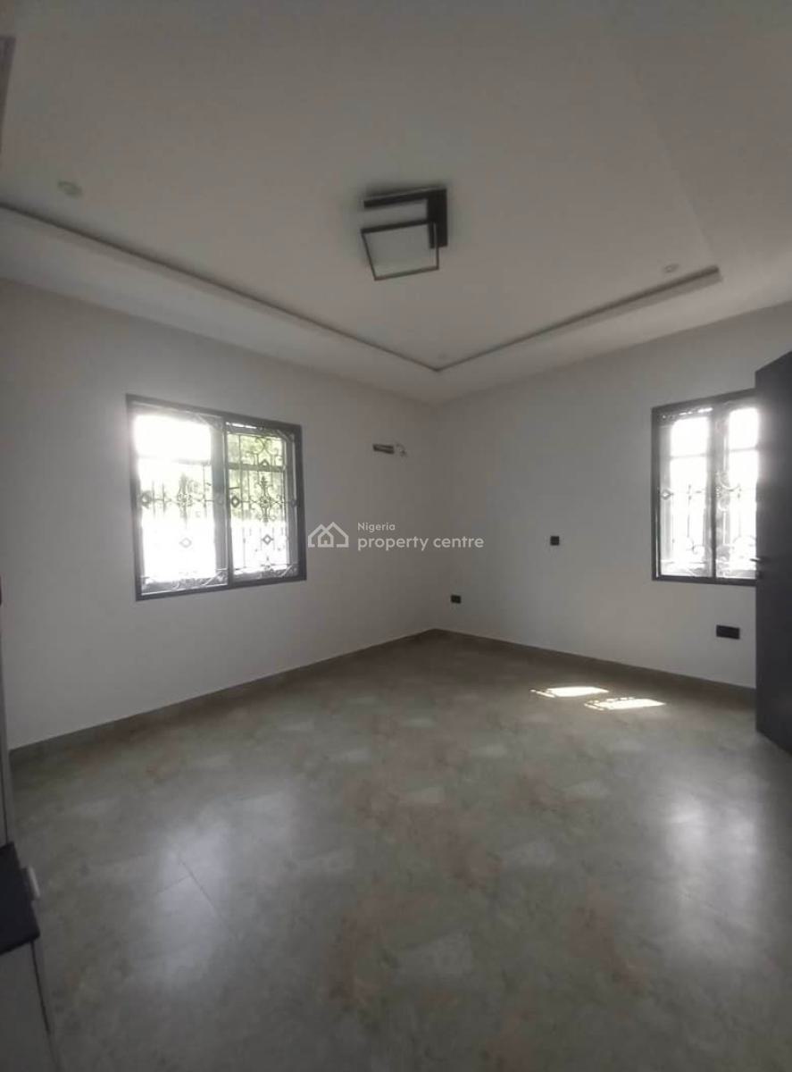 3 Bedroom Flat in a Lovely Environment, Monastery Road, Sangotedo, Ajah, Lagos, Flat / Apartment for Rent