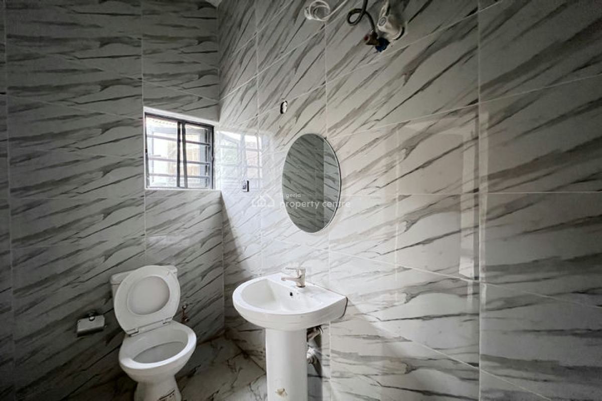 Beautiful and Well Maintained 2 Bedroom Flat, Unity Homes, Thomas Estate, Ajah, Lagos, Flat / Apartment for Rent