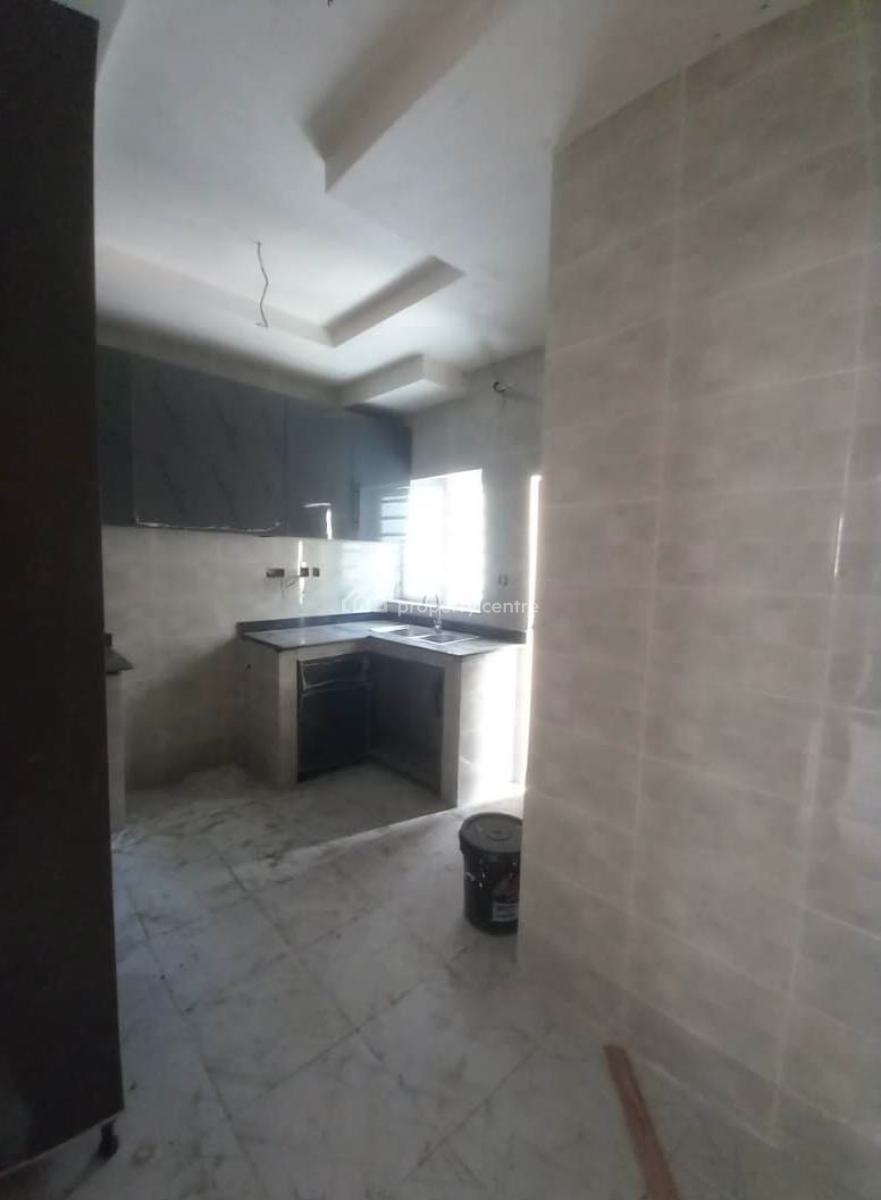 2 Bedroom Apartment in a Lovely Location, Monastery Road, Sangotedo, Ajah, Lagos, Flat / Apartment for Rent