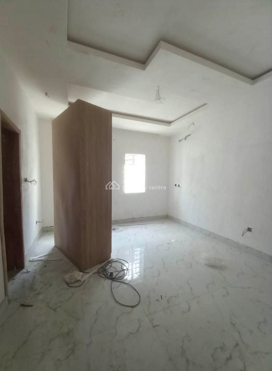 2 Bedroom Apartment in a Lovely Location, Monastery Road, Sangotedo, Ajah, Lagos, Flat / Apartment for Rent