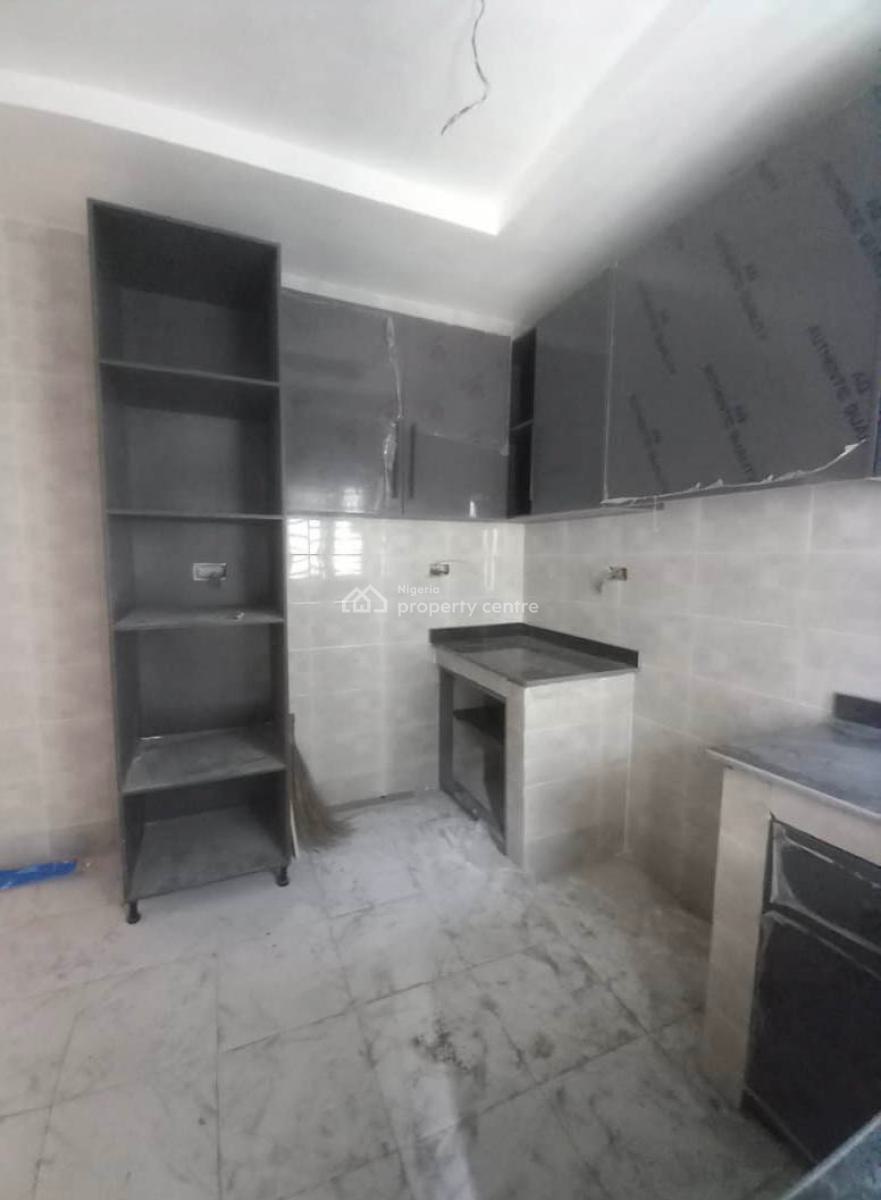 2 Bedroom Apartment in a Lovely Location, Monastery Road, Sangotedo, Ajah, Lagos, Flat / Apartment for Rent