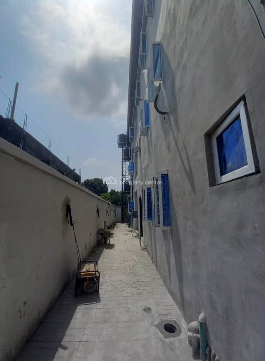 2 Bedroom Apartment in a Lovely Location, Monastery Road, Sangotedo, Ajah, Lagos, Flat / Apartment for Rent