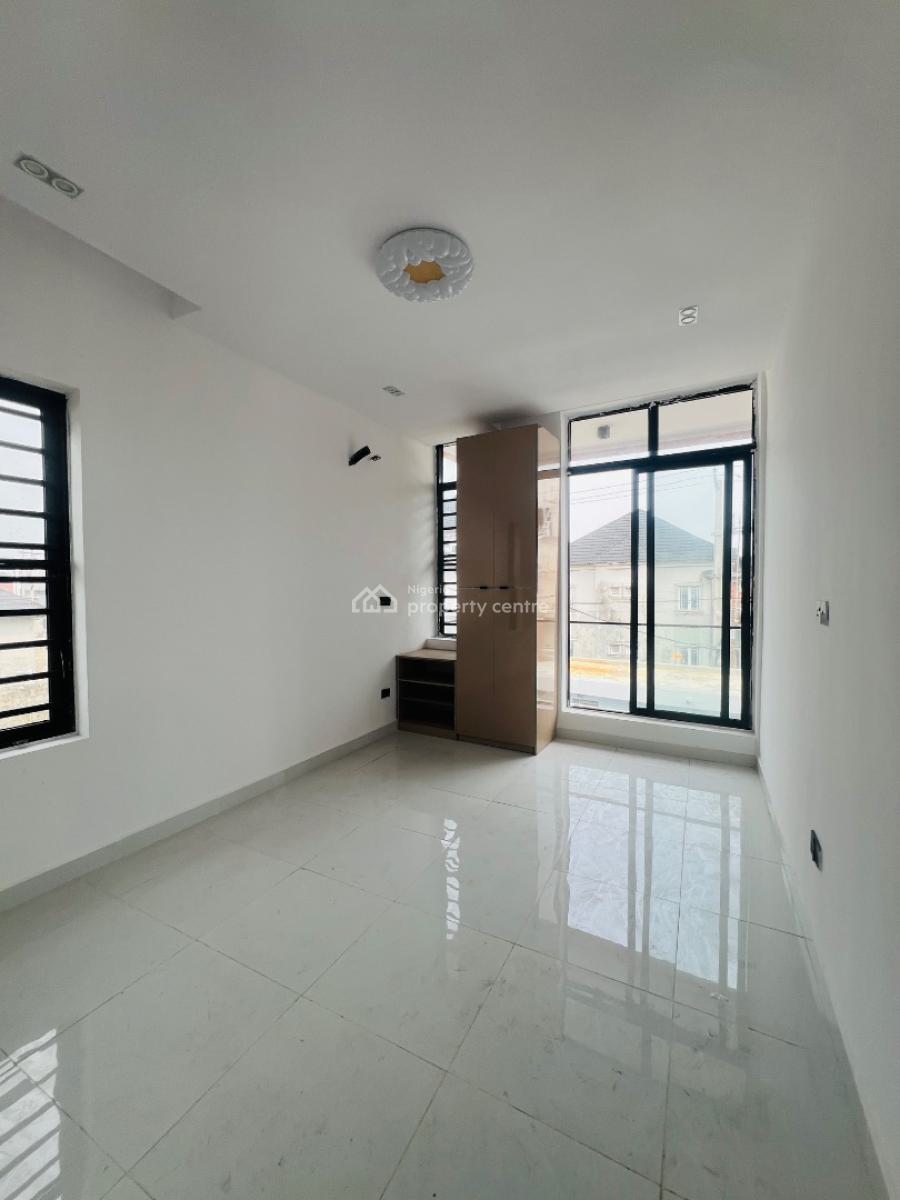 Premium 2 Bedroom Apartments, Ologolo, Lekki, Lagos, Block of Flats for Sale
