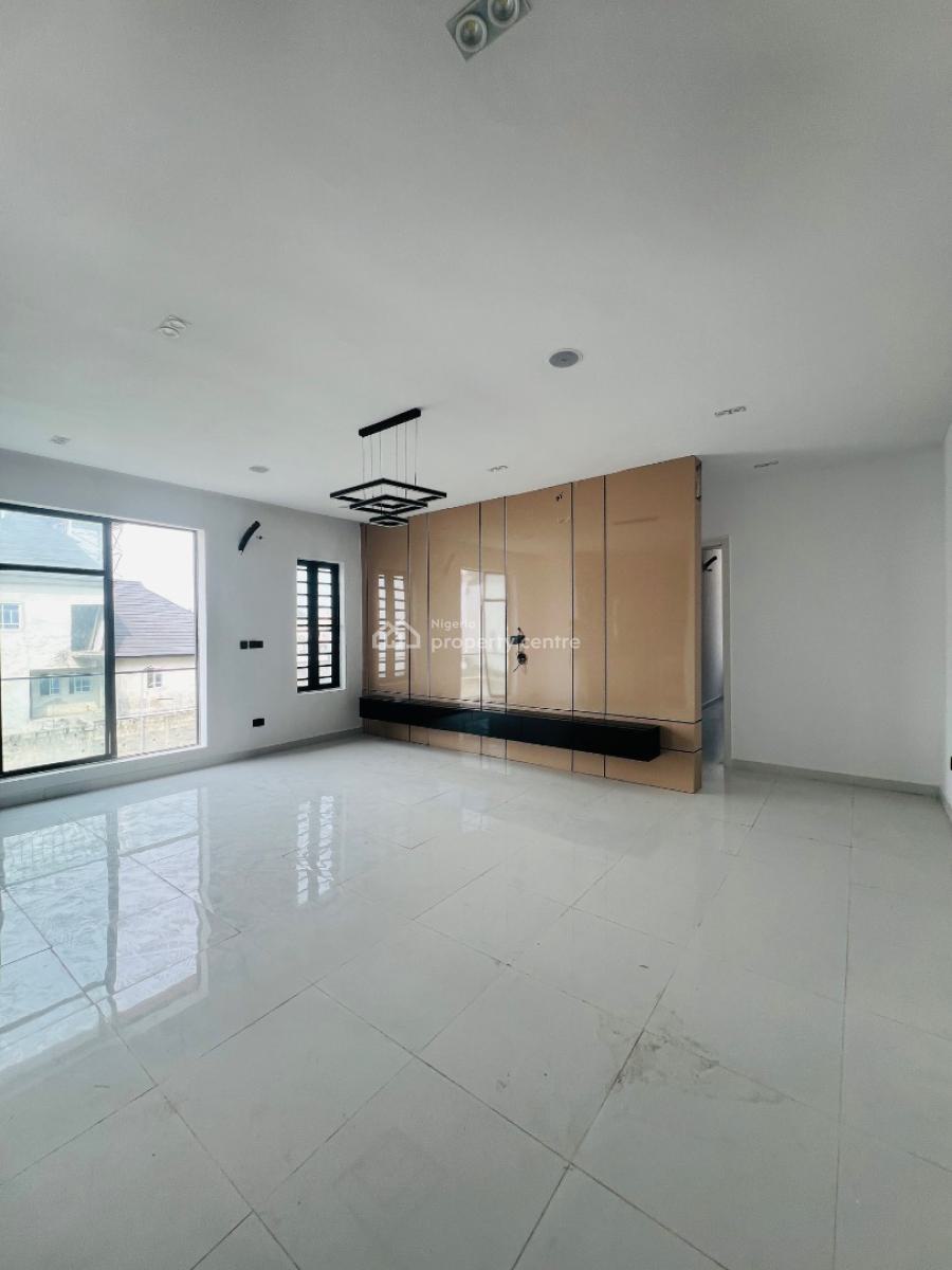 Premium 2 Bedroom Apartments, Ologolo, Lekki, Lagos, Block of Flats for Sale