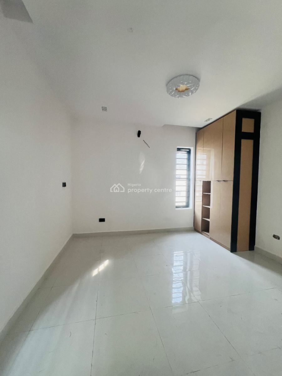 Premium 2 Bedroom Apartments, Ologolo, Lekki, Lagos, Block of Flats for Sale