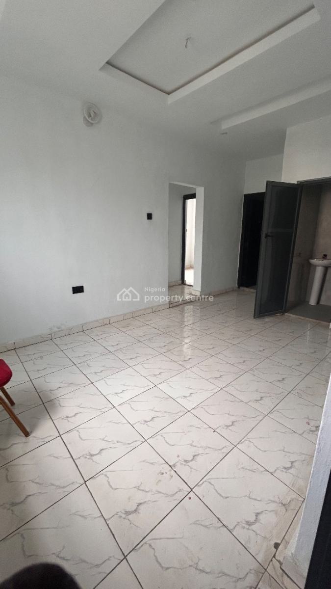 Sharp 2 Bedroom Apartment, Sangotedo, Ajah, Lagos, Flat / Apartment for Rent