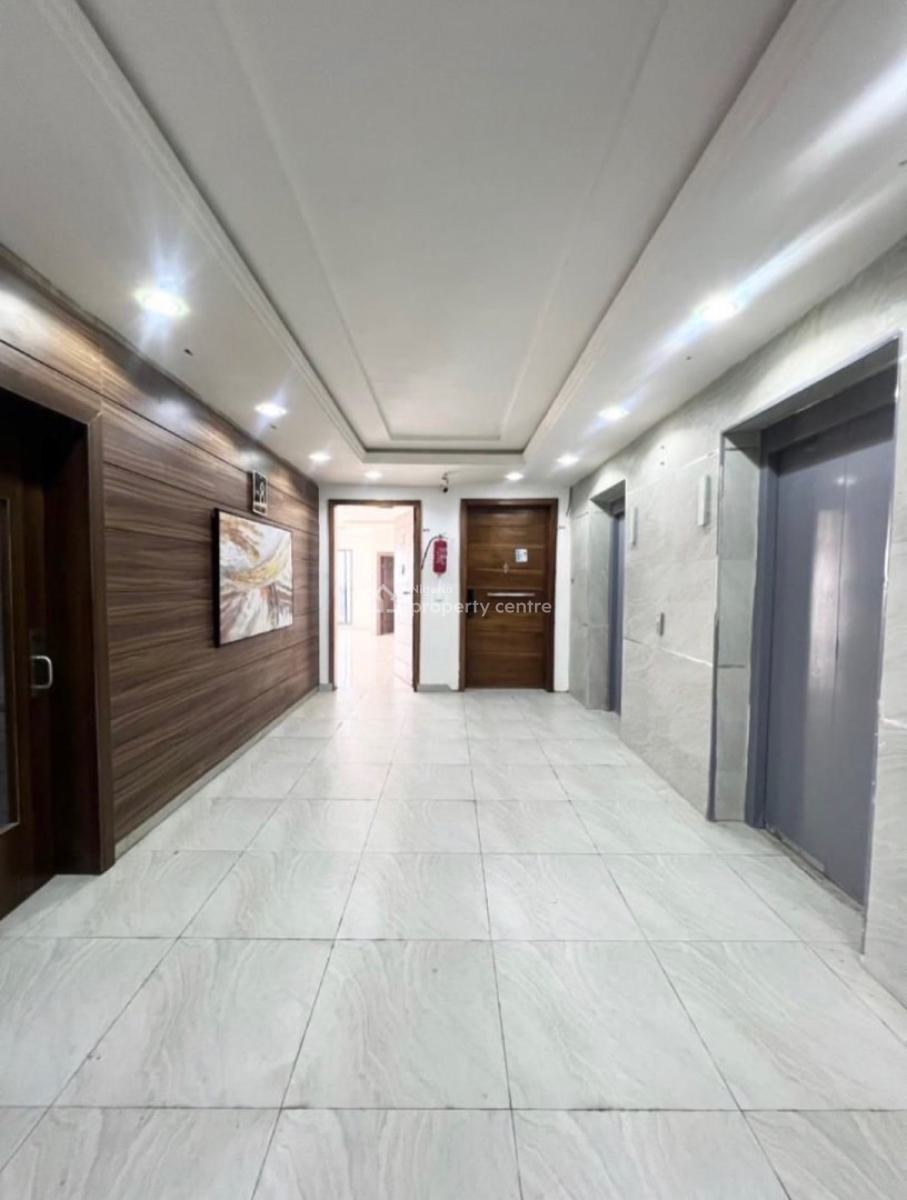 Lovely 3 Bedroom Apartment with Bq, Lekki Phase 1, Lekki, Lagos, Block of Flats for Sale