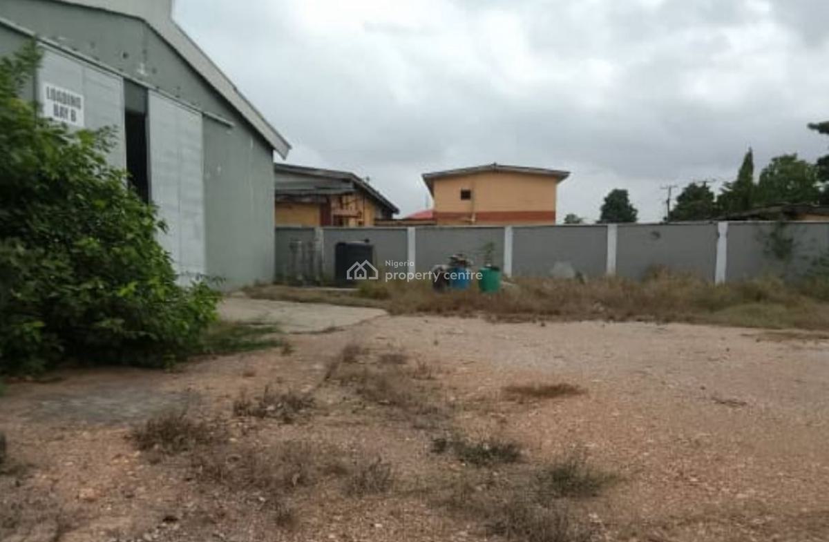 2 Bay Industrial Warehouse on 1 Acre (4,258m2 Land), Apapa Road, Ilasa, Oshodi, Lagos, Warehouse for Sale