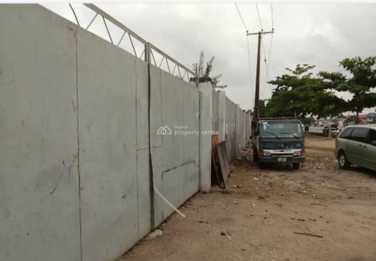 2 Bay Industrial Warehouse on 1 Acre (4,258m2 Land), Apapa Road, Ilasa, Oshodi, Lagos, Warehouse for Sale