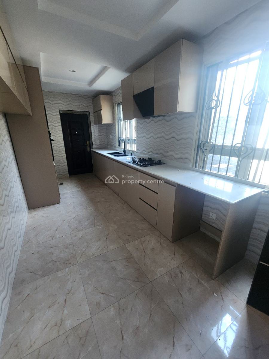 Serviced 2 Bedroom Flat with Fitted Kitchen, Off Bourdillon Road, Old Ikoyi, Ikoyi, Lagos, Flat / Apartment for Rent