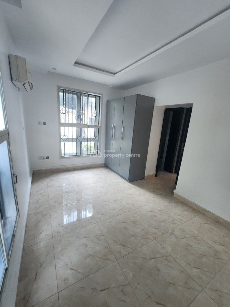 Serviced 2 Bedroom Flat with Fitted Kitchen, Off Bourdillon Road, Old Ikoyi, Ikoyi, Lagos, Flat / Apartment for Rent