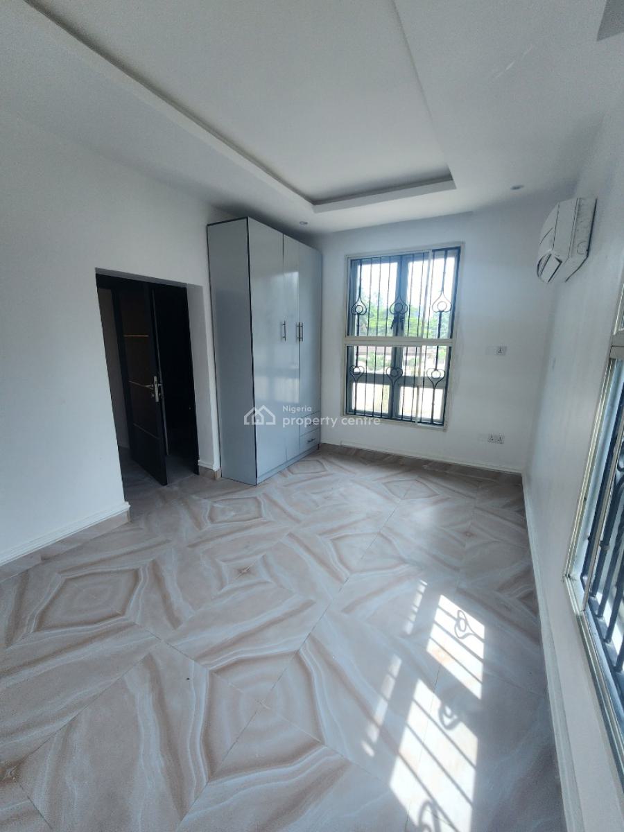 Serviced 2 Bedroom Flat with Fitted Kitchen, Off Bourdillon Road, Old Ikoyi, Ikoyi, Lagos, Flat / Apartment for Rent