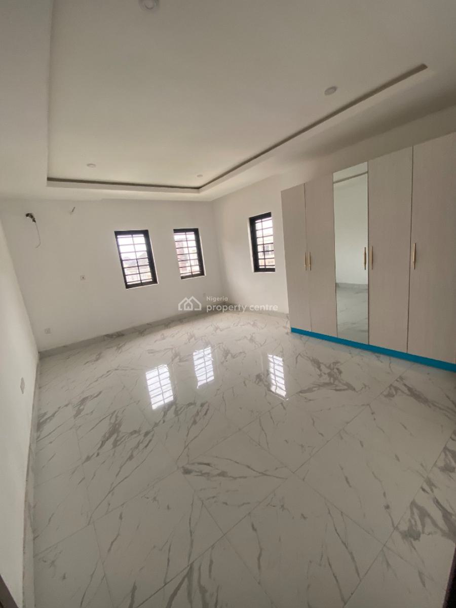 Luxury 3 Bedroom Apartment, Peninsula Garden, Ajah, Lagos, Flat / Apartment for Sale