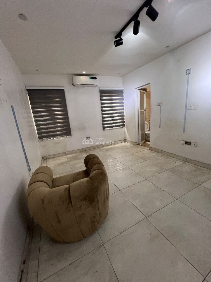 Serviced 2 Bedroom Apartment, Off Admiralty Way, Lekki Phase 1, Lekki, Lagos, Flat / Apartment for Rent