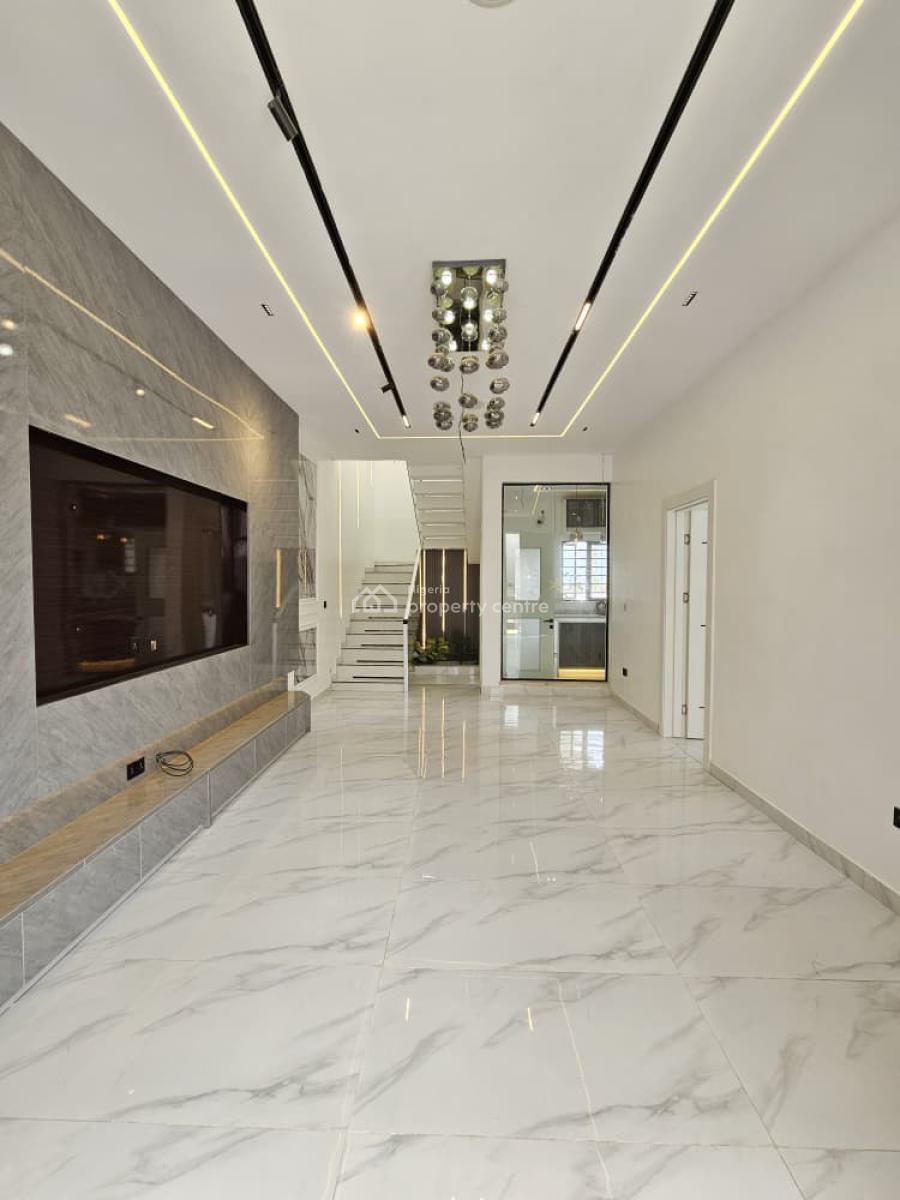 Uniquely Built 4 Bedroom Semi-detached Duplex with Bq, Lekki, Lagos, Semi-detached Duplex for Sale