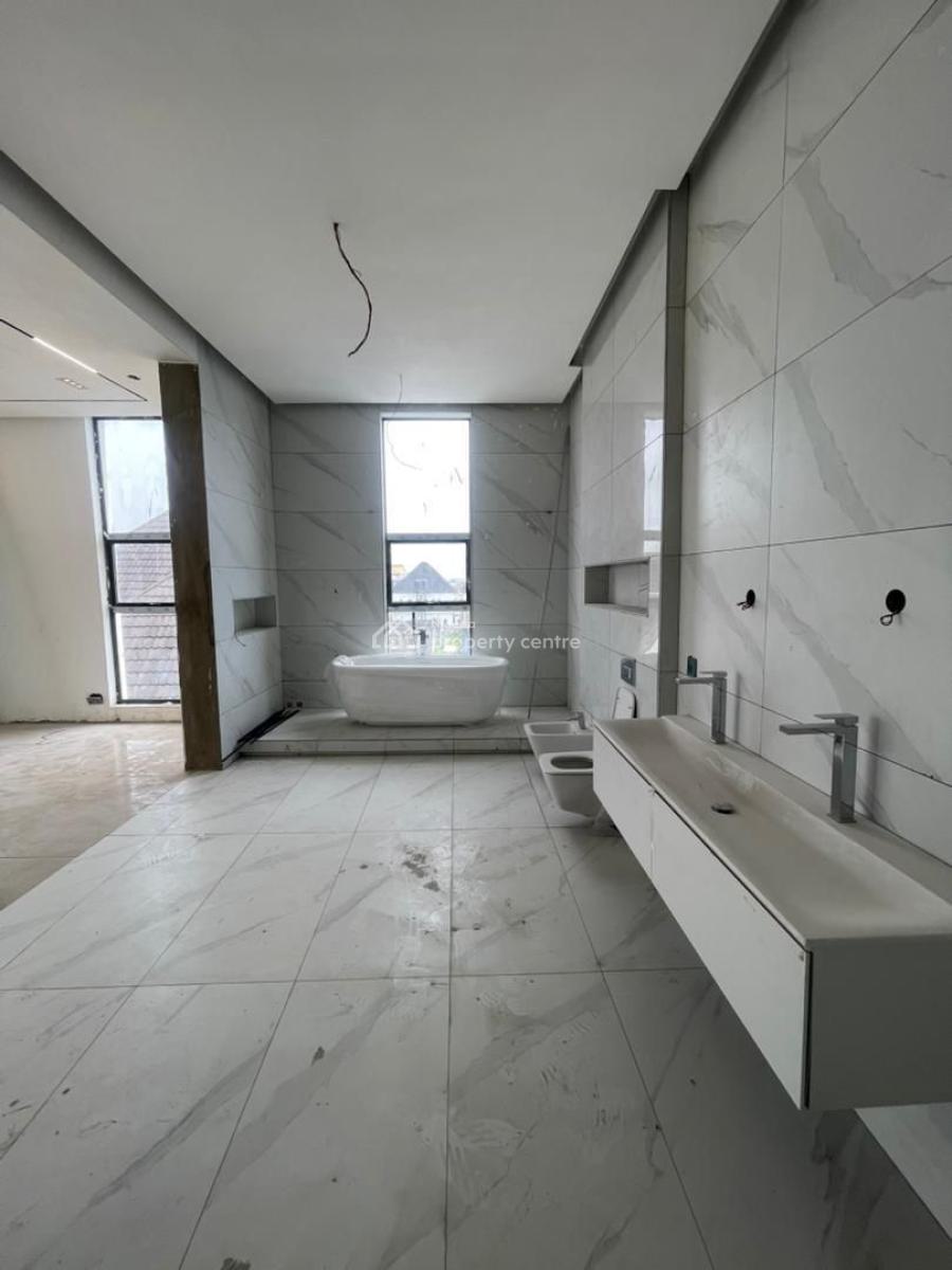 5 Bedroom Fully Detached with Bq and Swimming Pool, Pinnok Beach Estate, Osapa, Lekki, Lagos, Detached Duplex for Sale