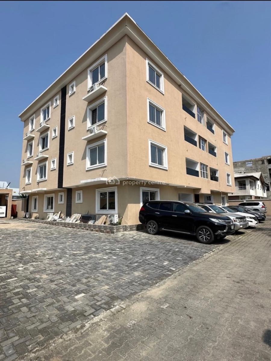 Affordable 3 Bedroom Apartment with Bq, Lekki Phase 1, Lekki, Lagos, Block of Flats for Sale
