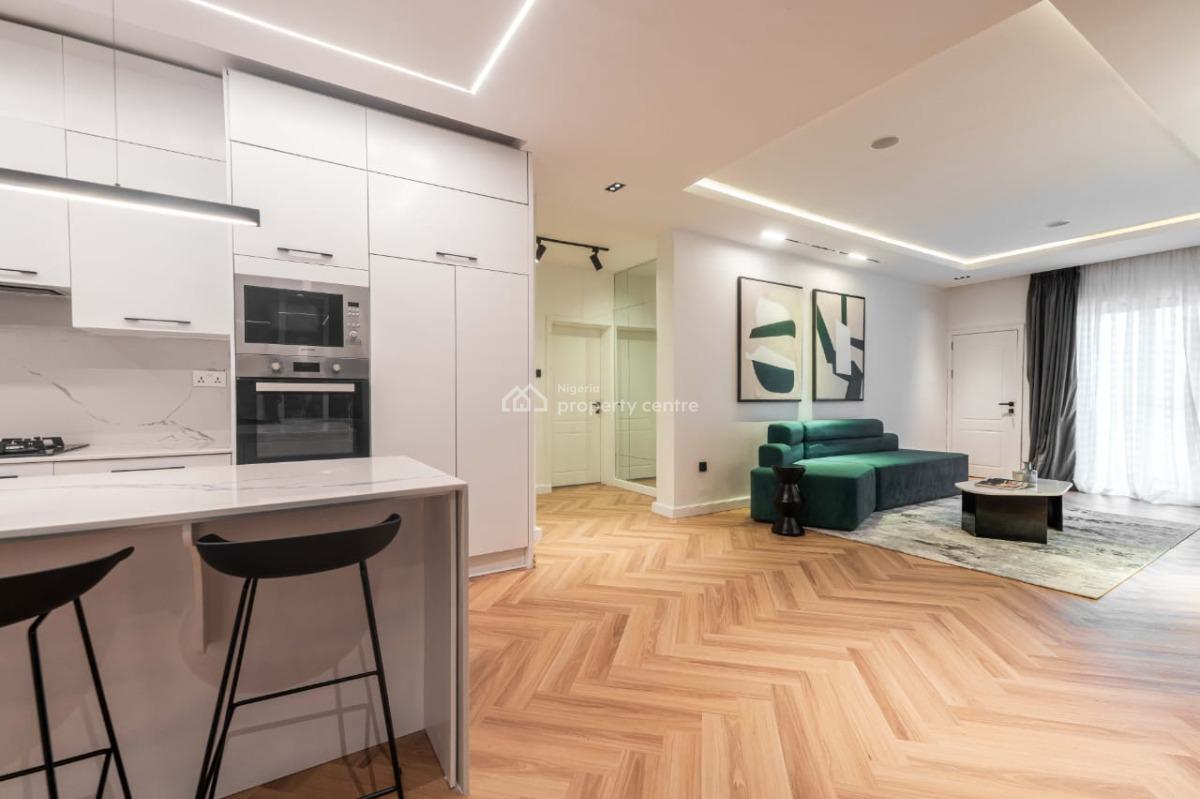 Luxury 2 Bedrooms Apartment with Pool, Lekki Phase 1, Lekki, Lagos, Flat / Apartment Short Let