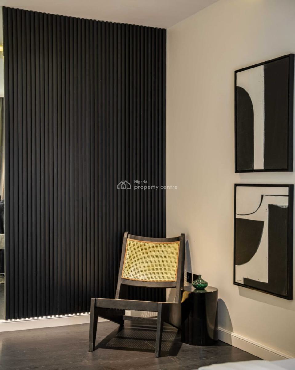 Luxury 2 Bedrooms Apartment with Pool, Lekki Phase 1, Lekki, Lagos, Flat / Apartment Short Let