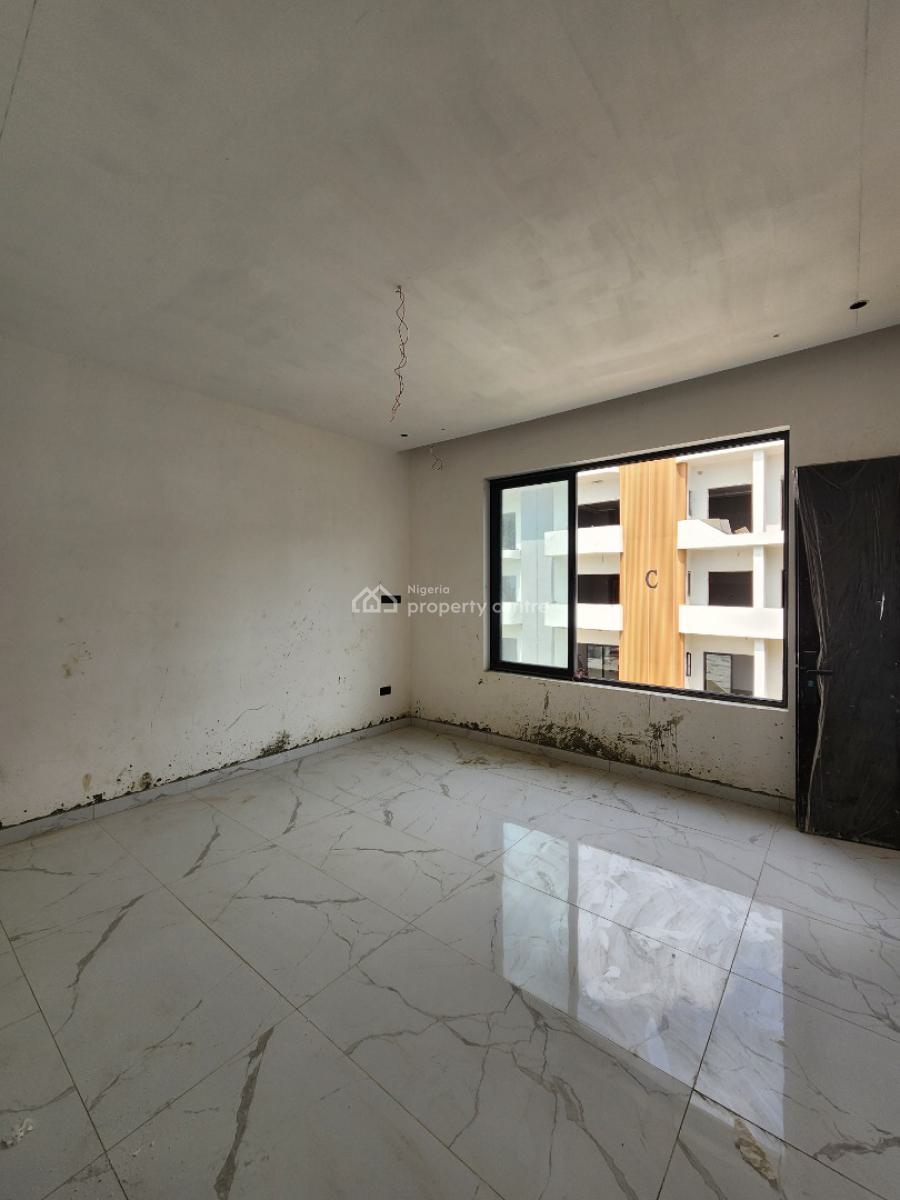 Nicely Built 2 Bedroom Apartment with Gym, Pool, Elevator, Lekki Phase 1, Lekki, Lagos, Flat / Apartment for Sale