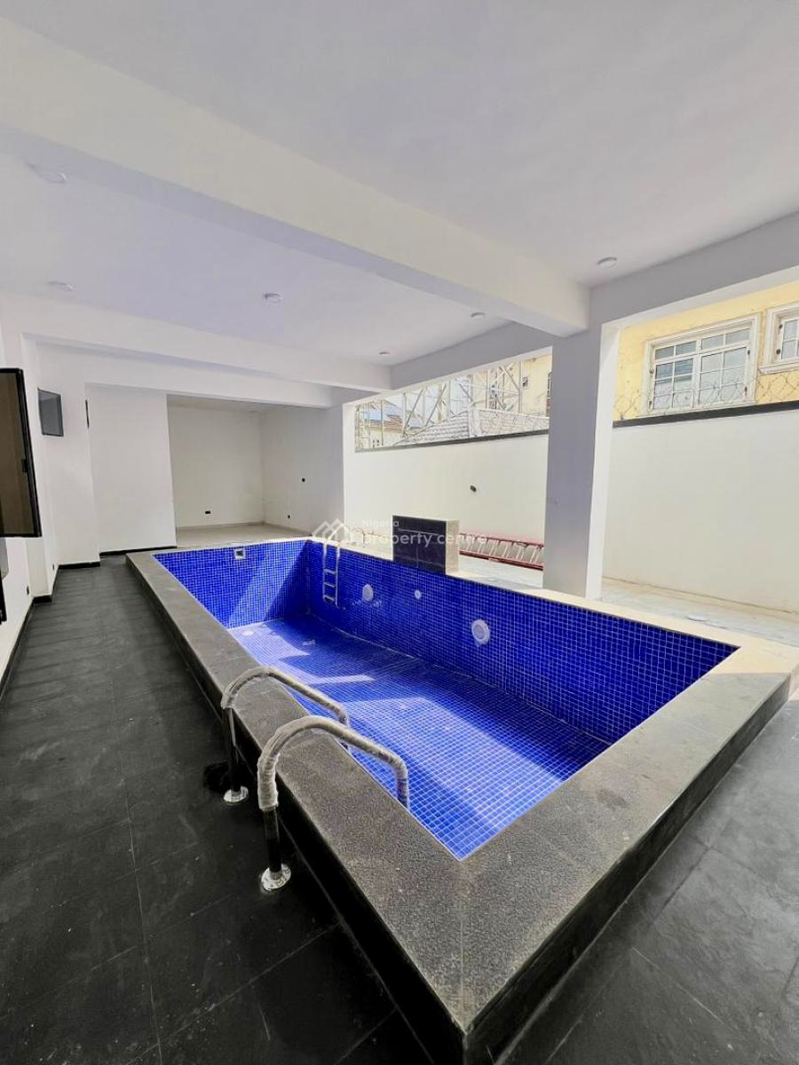 Functional 2-bedroom Apartment with Premium Facilities, Ologolo, Lekki, Lagos, Flat / Apartment for Sale