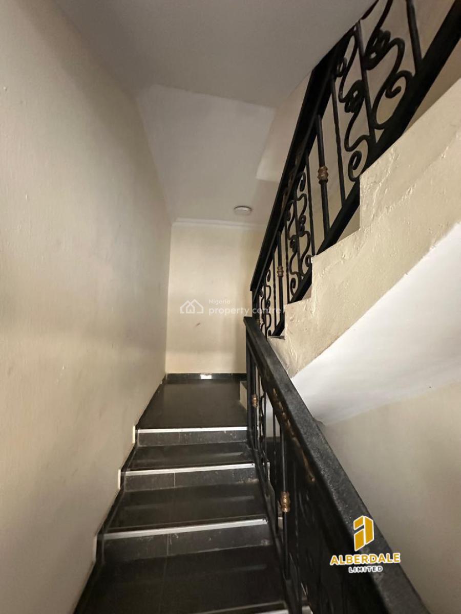 Decent & Standard 2-bedroom Apartment, Ikeja, Lagos, Flat / Apartment for Rent