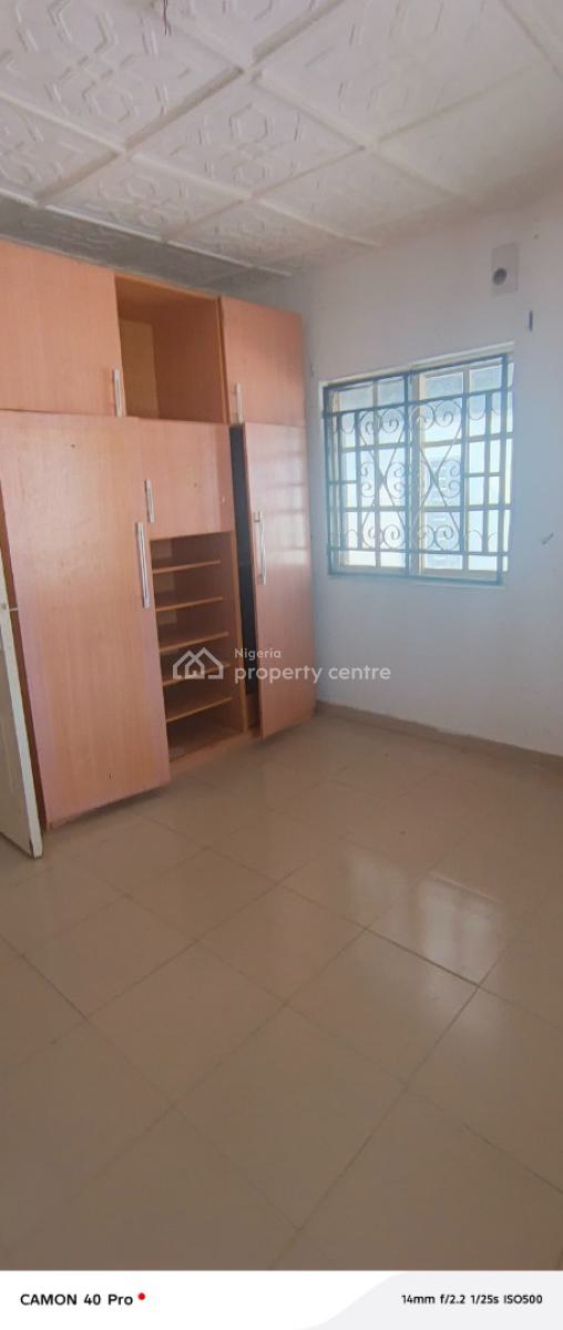 3 Bedroom Flat Upstairs in Bera Estate Estate, Bera Estate Off Chevron Drive, Lekki, Lagos, Flat / Apartment for Rent