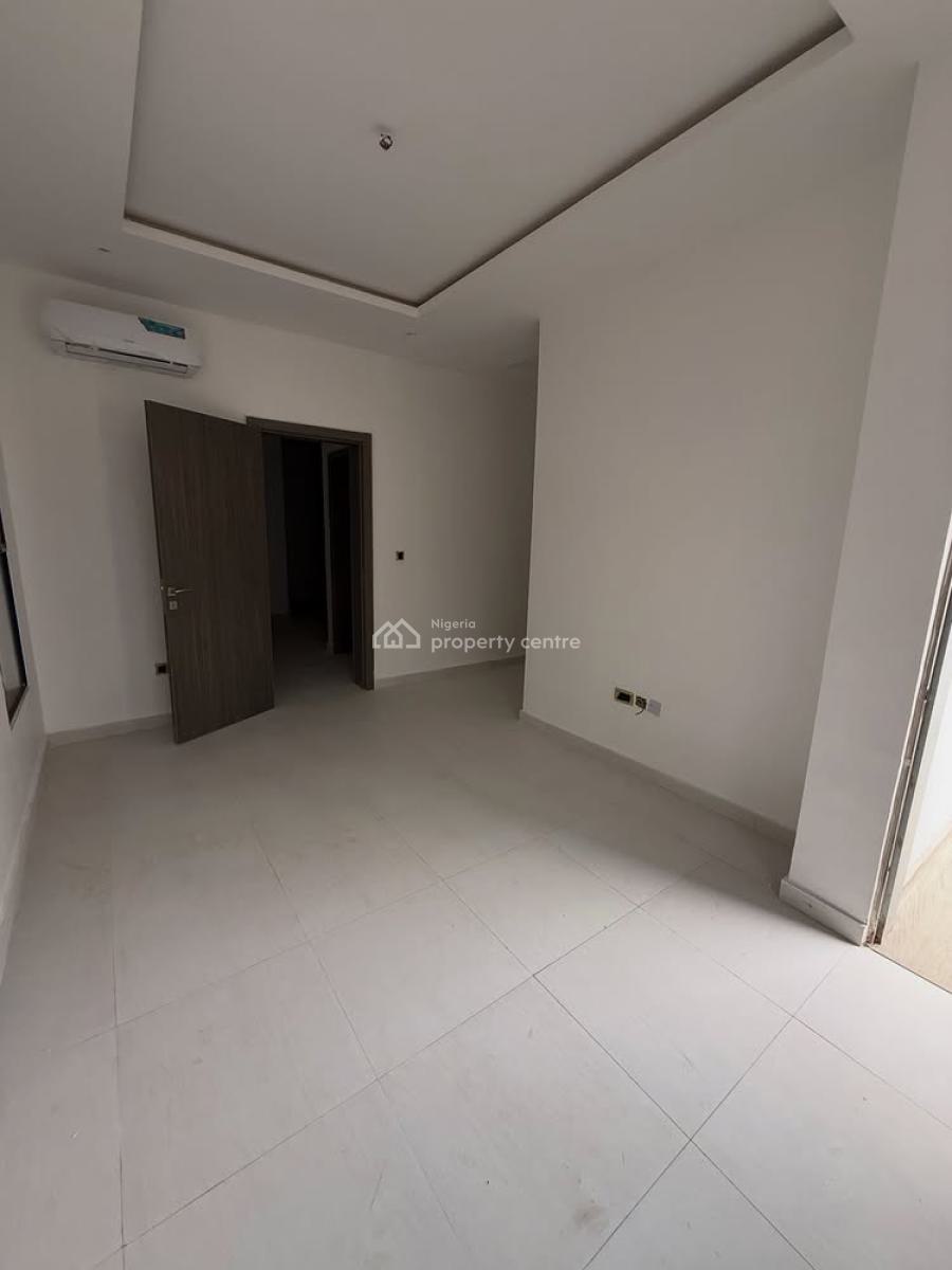 4bedroom Terrace Duplex with a Bq and a Rooftop Lounge, Guzape District, Abuja, Terraced Duplex for Sale