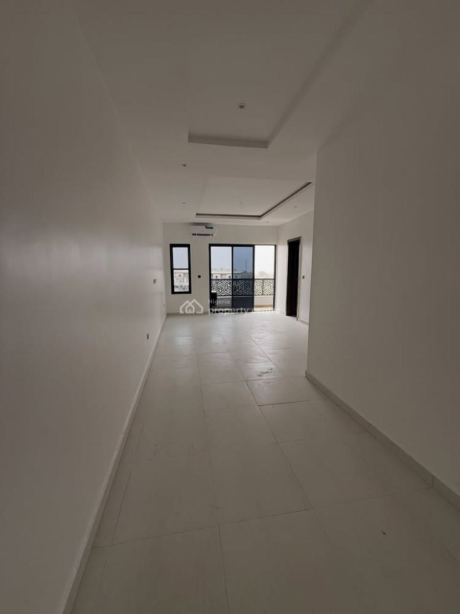 4bedroom Terrace Duplex with a Bq and a Rooftop Lounge, Guzape District, Abuja, Terraced Duplex for Sale